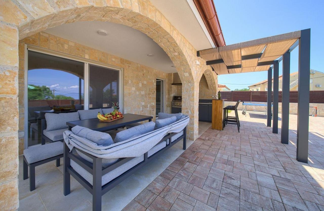 Holiday House Sea & Sun Residence Rasopasno Exterior foto